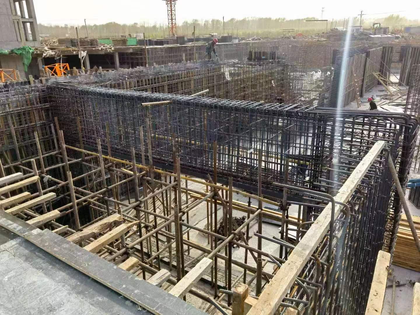 渝北建筑基础筏板施工时混凝土有哪些常见问题?
